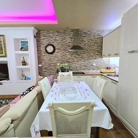Apartment Tedi's Korce
